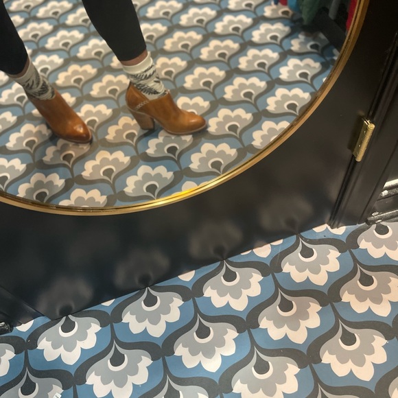 Freebird by Steven Steel Distressed Booties in Tan Size 8 - Picture 11 of 15